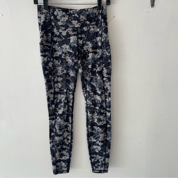 Lululemon Wunder Under Hi-Rise Tight Leggings Spring Bloom Multi 37633 - Picture 2 of 14